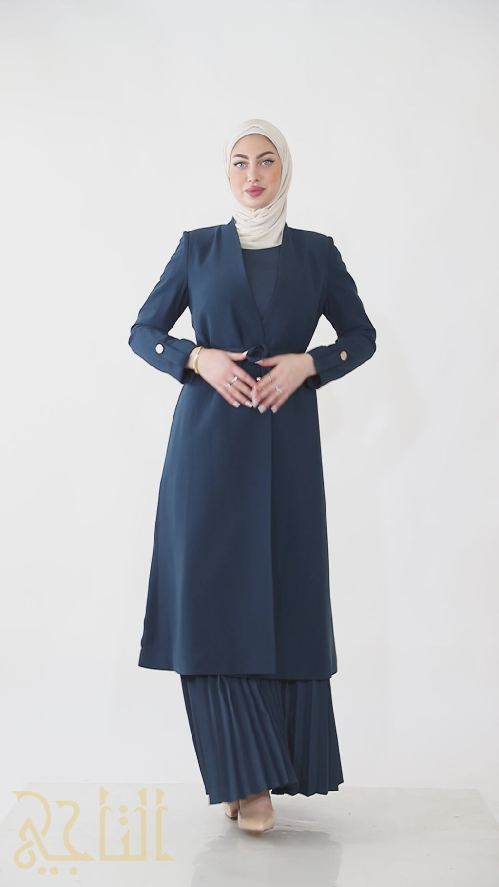 3 piece set (8)